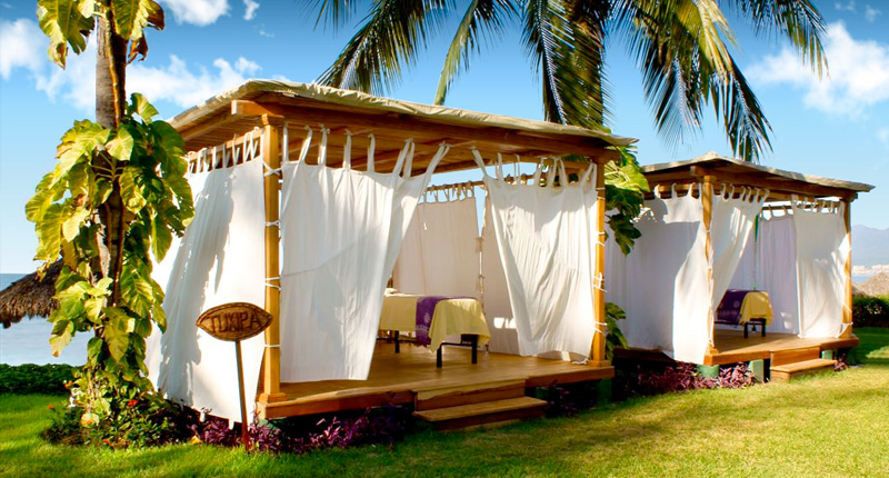 Royal Decameron Complex