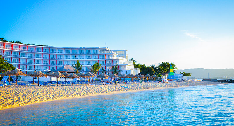 Royal Decameron Cornwall Beach