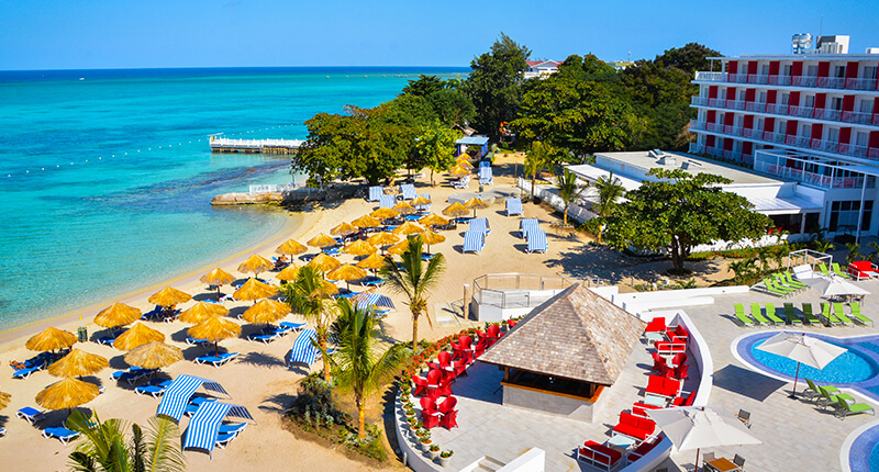 Royal Decameron Cornwall Beach