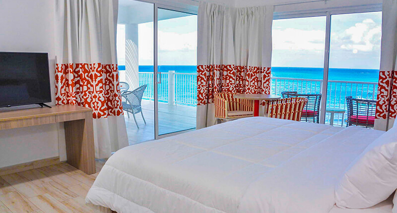 Royal Decameron Cornwall Beach