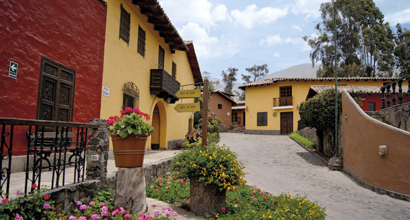 El Pueblo Resort Convention Center
