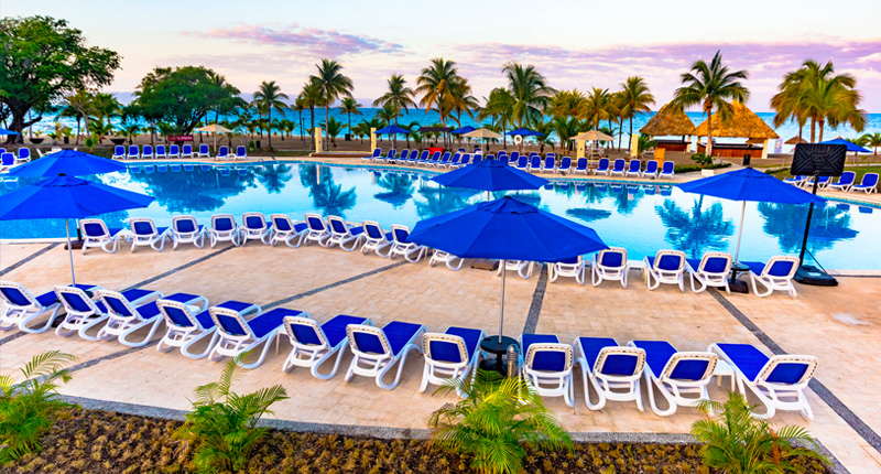 Royal Decameron Indigo Beach Resort & Spa