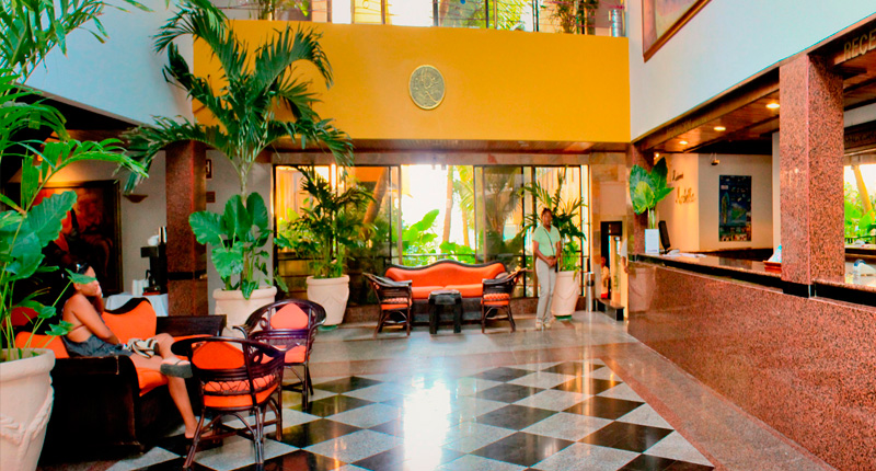 Decameron Maryland