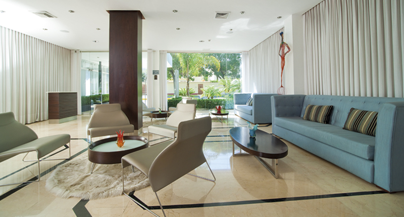 Radisson Hotel & Suites San Isidro