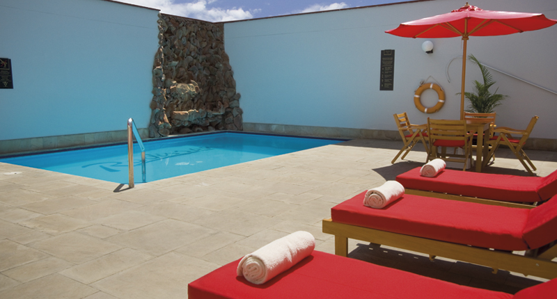 Radisson Hotel & Suites San Isidro