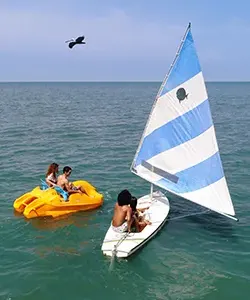 Esportes aquáticos não motorizados Decameron Galeón Santa Marta Esportes aquáticos não motorizados Decameron Galeón Santa Marta