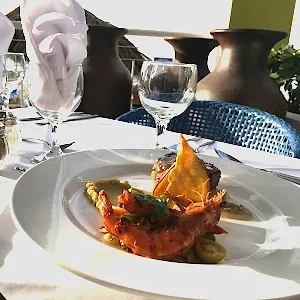Consumo de almoço ou jantar Decameron La Marina, Ramada All Inclusive Rincón de Guayabitos Consumo de almoço ou jantar Decameron La Marina, Ramada All Inclusive Rincón de Guayabitos