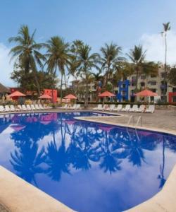Playas y piscinas Grand Decameron Complex, A Trademark All Inclusive Bucerias Playas y piscinas Grand Decameron Complex, A Trademark All Inclusive Bucerias
