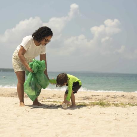 No dejes basura Hoteles Decameron No dejes basura Hoteles Decameron