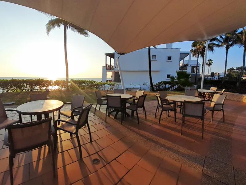 Restaurante Acantilado - Especialidad mar Royal Decameron Mompiche Restaurante Acantilado - Especialidad mar Royal Decameron Mompiche