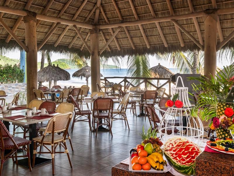 Restaurante Costa Canua - Buffet Decameron Isla Coral, Ramada All Inclusive Rincón de Guayabitos Restaurante Costa Canua - Buffet Decameron Isla Coral, Ramada All Inclusive Rincón de Guayabitos