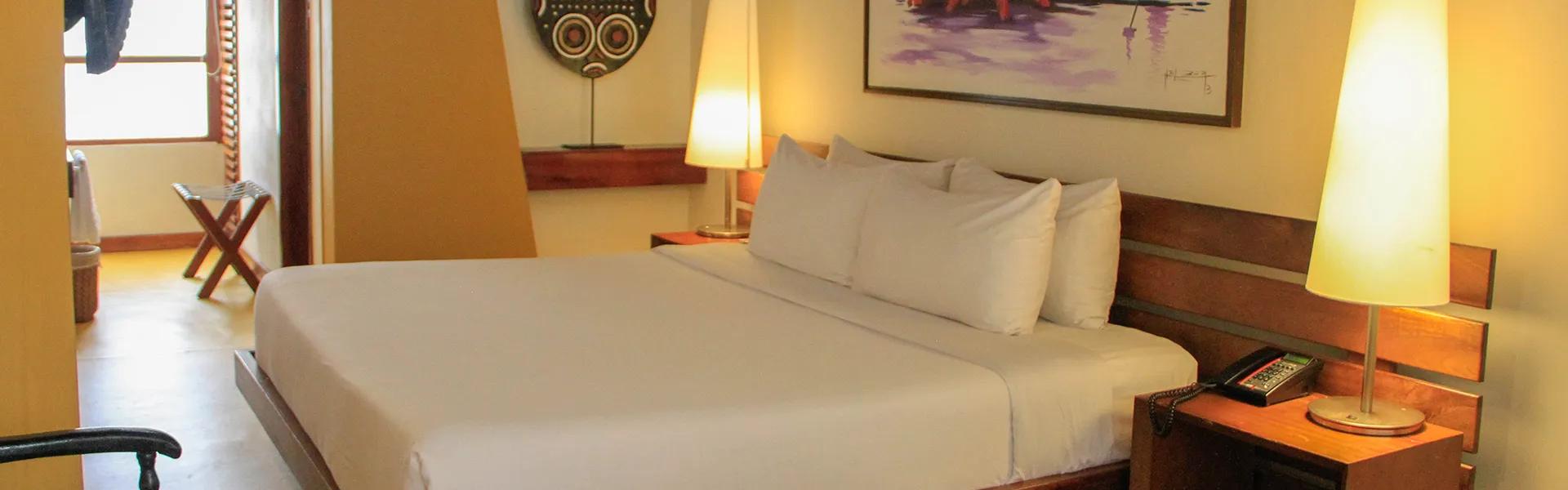 Stay at Decalodge Ticuna Amazon Comfortable rooms at Decalodge Ticuna for a unique Amazon experience