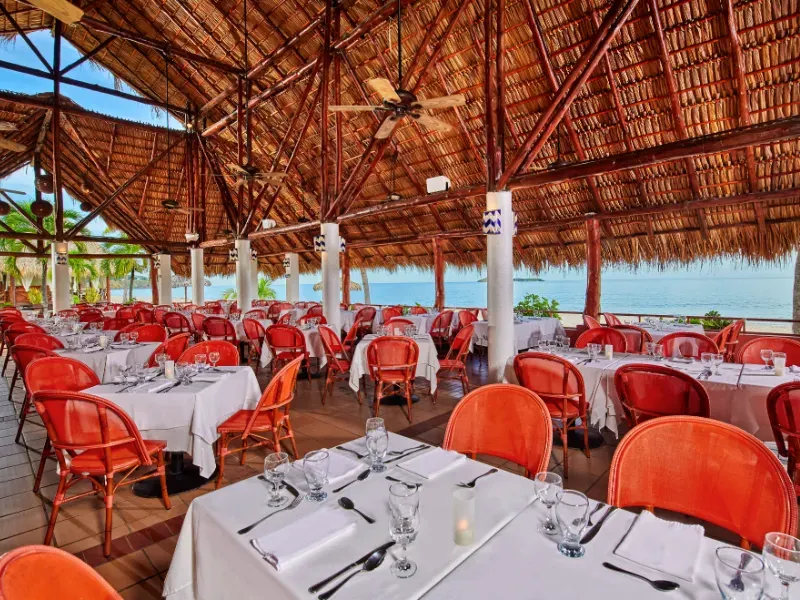 Restaurante El Pilón - Especialidad Panameña Grand Decameron Panamá, A Trademark All Inclusive Farallón Restaurante El Pilón - Especialidad Panameña Grand Decameron Panamá, A Trademark All Inclusive Farallón