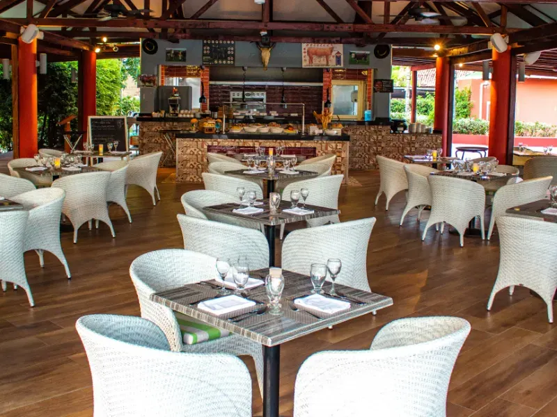 Restaurante Cowboy Steakhouse - Especialidad Carnes Grand Decameron Panamá, A Trademark All Inclusive Farallón Restaurante Cowboy Steakhouse - Especialidad Carnes Grand Decameron Panamá, A Trademark All Inclusive Farallón