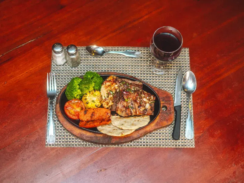 Restaurante Maya Grill Steak House - Especialidade em Carnes Royal Decameron Salinitas Sonsonate Restaurante Maya Grill Steak House - Especialidade em Carnes Royal Decameron Salinitas Sonsonate