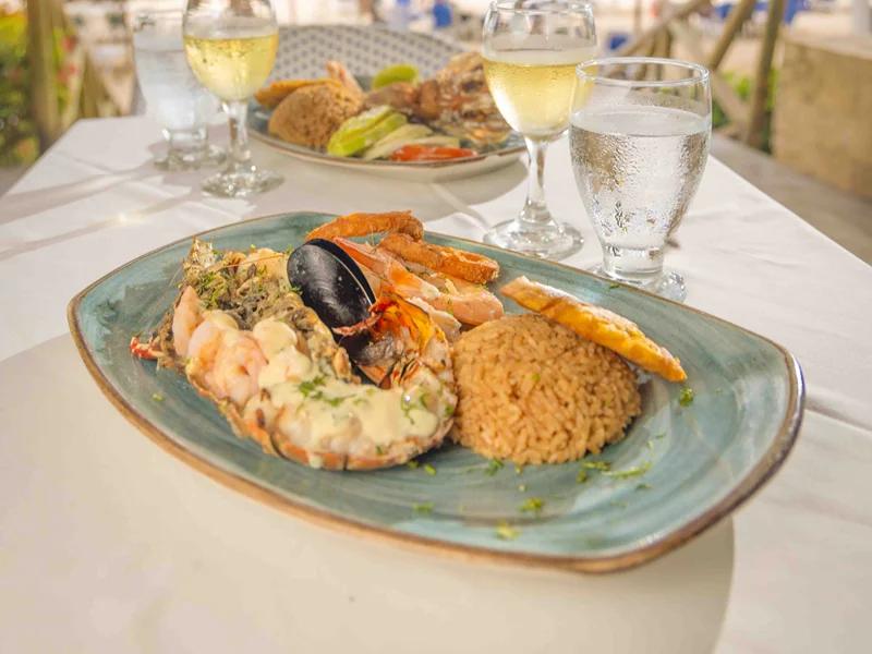 Restaurante La Pesca del Día - Especialidad Mar Decameron Barú Cartagena Restaurante La Pesca del Día - Especialidad Mar Decameron Barú Cartagena