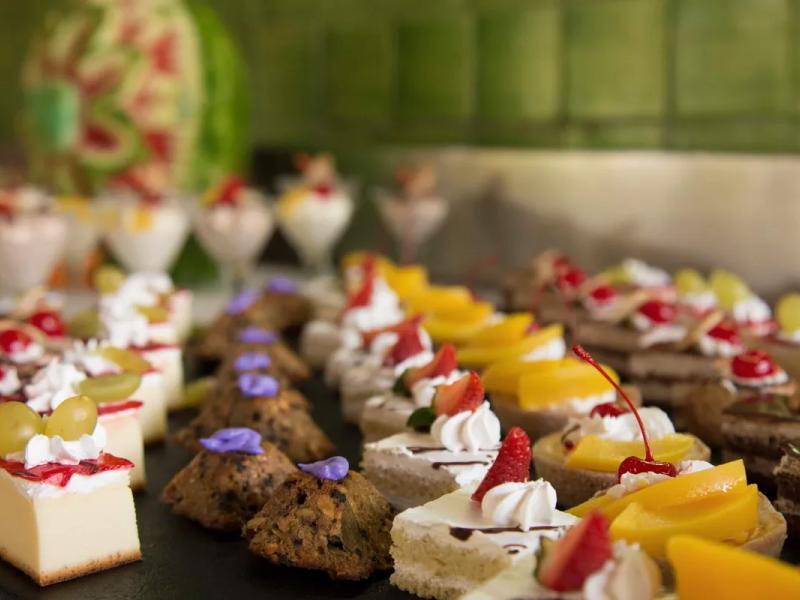 Restaurante Royal - Buffet Grand Decameron Complex, A Trademark All Inclusive Bucerias Restaurante Royal - Buffet Grand Decameron Complex, A Trademark All Inclusive Bucerias