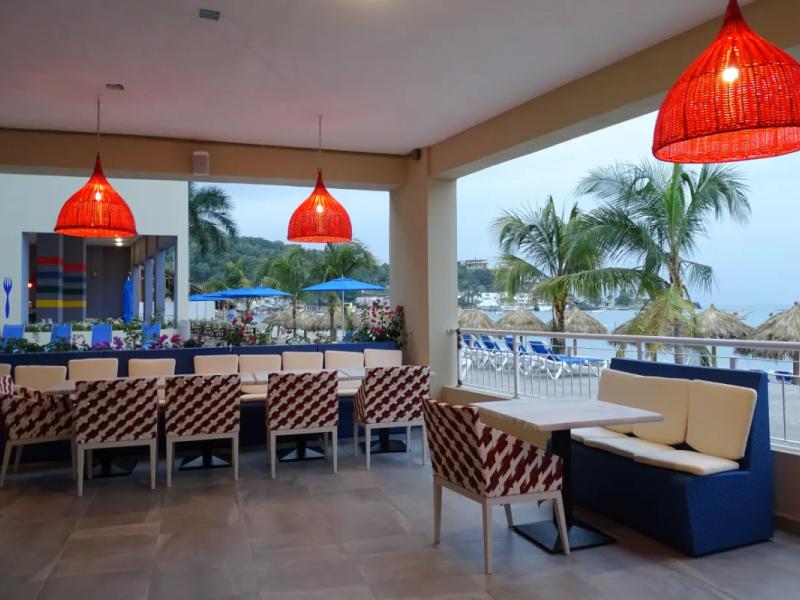 Restaurante El Dorado - Especialidad Mediterránea Decameron La Marina, Ramada All Inclusive Rincón de Guayabitos Restaurante El Dorado - Especialidad Mediterránea Decameron La Marina, Ramada All Inclusive Rincón de Guayabitos