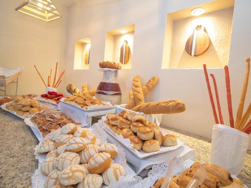 Restaurante Flamingos - Buffet Grand Decameron Complex, A Trademark All Inclusive Bucerias Restaurante Flamingos - Buffet Grand Decameron Complex, A Trademark All Inclusive Bucerias