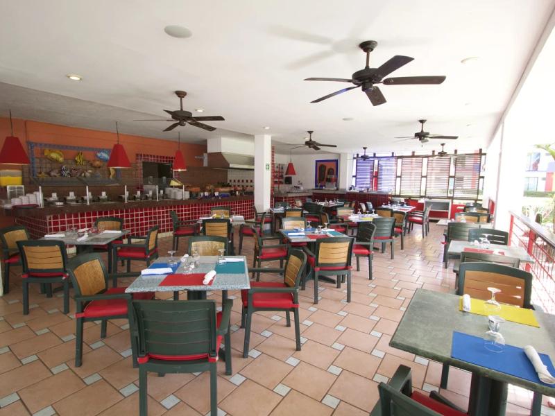 Restaurante Tropical - Buffet Grand Decameron Complex, A Trademark All Inclusive Bucerias Restaurante Tropical - Buffet Grand Decameron Complex, A Trademark All Inclusive Bucerias