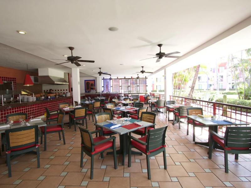 Restaurante Tropical - Buffet Grand Decameron Complex, A Trademark All Inclusive Bucerias Restaurante Tropical - Buffet Grand Decameron Complex, A Trademark All Inclusive Bucerias
