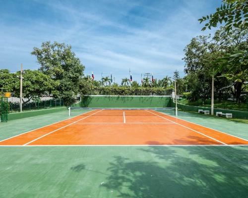 1 Cancha de tenis Decameron Galeón Santa Marta 1 Cancha de tenis Decameron Galeón Santa Marta