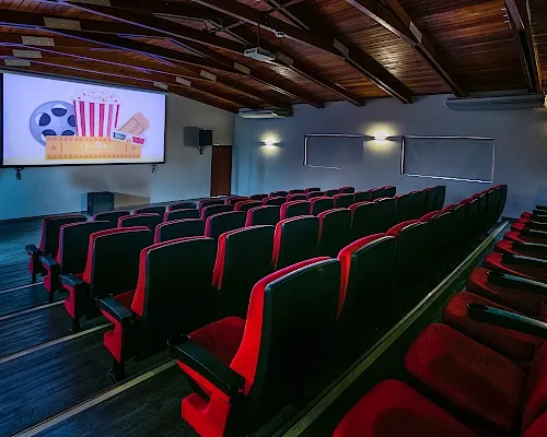 Cinema para a familia Decameron El Pueblo Santa Clara Cinema para a familia Decameron El Pueblo Santa Clara