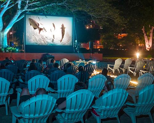 Cinema al aire libre Grand Decameron Panama, A Trademark All Inclusive Farallón Cinema al aire libre Grand Decameron Panama, A Trademark All Inclusive Farallón