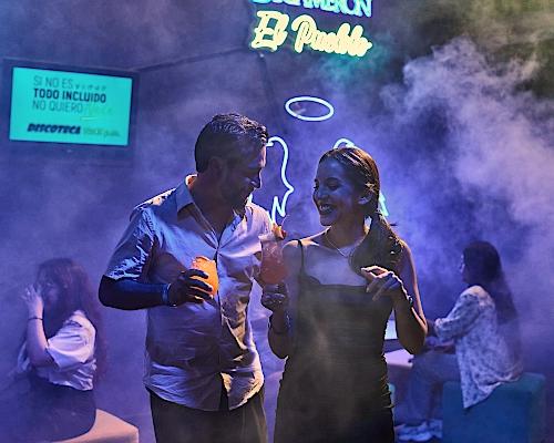 Karaoke y discoteca Decameron El Pueblo Santa Clara Karaoke y discoteca Decameron El Pueblo Santa Clara