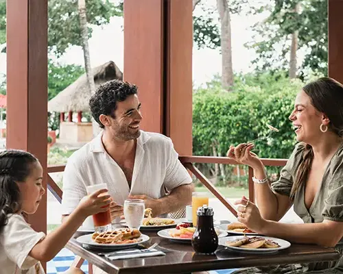7 Restaurantes a la carta y 2 buffet Grand Decameron Panamá, A Trademark All Inclusive Farallón 7 Restaurantes a la carta y 2 buffet Grand Decameron Panamá, A Trademark All Inclusive Farallón