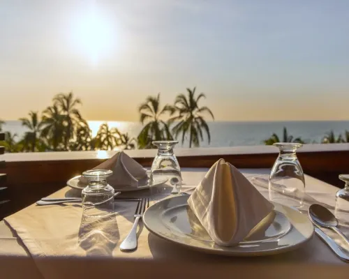 4 restaurantes à la carte e 1 restaurante em estilo buffet Decameron Galeón Santa Marta 4 restaurantes à la carte e 1 restaurante em estilo buffet Decameron Galeón Santa Marta