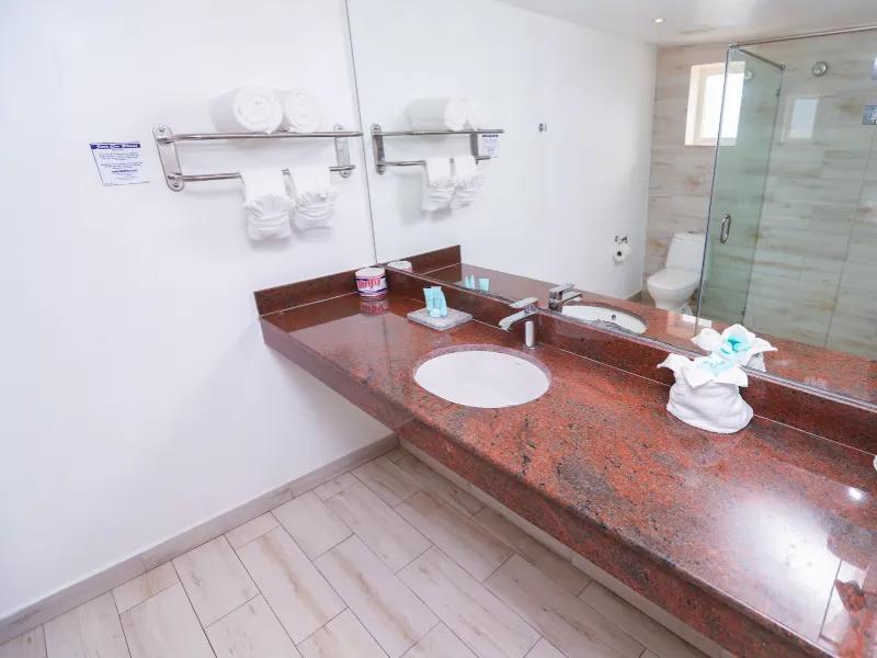 Habitación con Vista a la playa Grand Decameron Cornwall Beach, A Trademark All Inclusive Montego Bay Habitación con Vista a la playa Grand Decameron Cornwall Beach, A Trademark All Inclusive Montego Bay