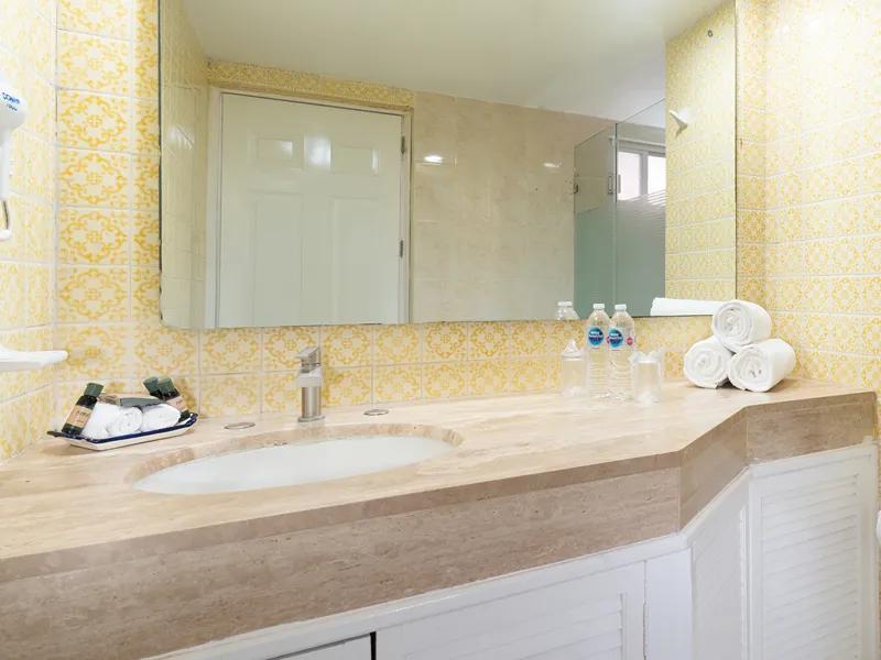 Habitación Frente al Mar Grand Decameron Complex, A Trademark All Inclusive Bucerias Habitación Frente al Mar Grand Decameron Complex, A Trademark All Inclusive Bucerias