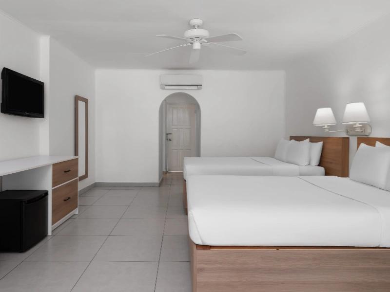 Habitación Estándar Grand Decameron Montego Beach, A Trademark All Inclusive Montego Bay Habitación Estándar Grand Decameron Montego Beach, A Trademark All Inclusive Montego Bay