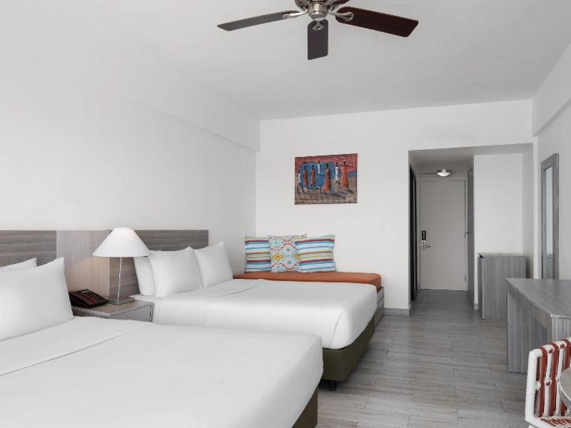 Habitación con Vista al Mar Grand Decameron Cornwall Beach, A Trademark All Inclusive Montego Bay Habitación con Vista al Mar Grand Decameron Cornwall Beach, A Trademark All Inclusive Montego Bay