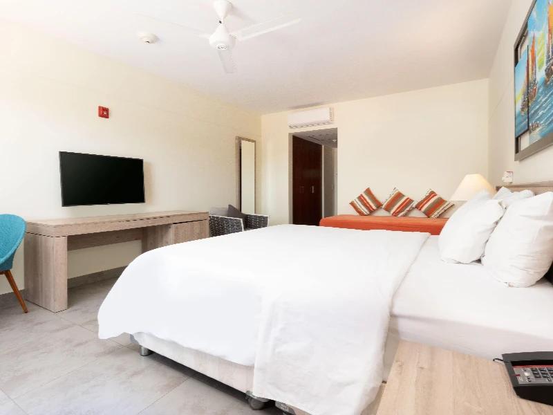 Habitación Frente al Mar Plus Royal Decameron Punta Sal Tumbes Habitación Frente al Mar Plus Royal Decameron Punta Sal Tumbes