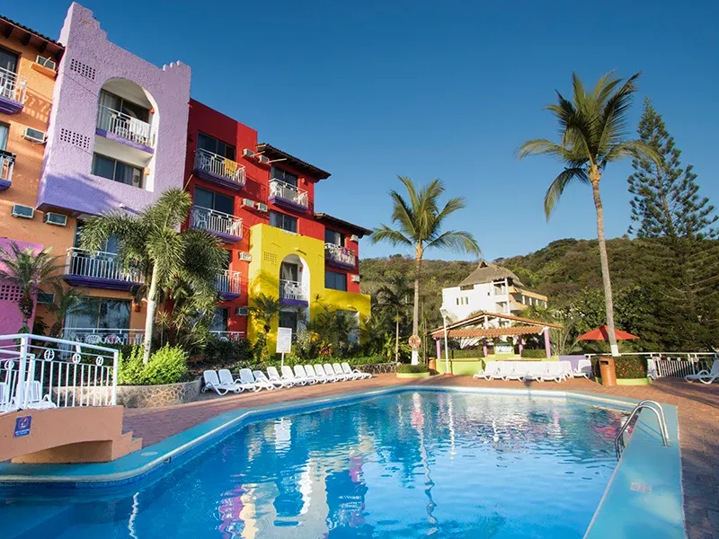 Piscina Decameron Los Cocos, Ramada All Inclusive Rincón de Guayabitos Piscina Decameron Los Cocos, Ramada All Inclusive Rincón de Guayabitos