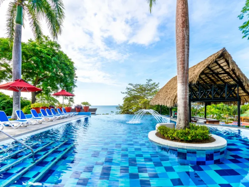 Piscina Grand Decameron Panamá, A Trademark All Inclusive Farallón Piscina Grand Decameron Panamá, A Trademark All Inclusive Farallón