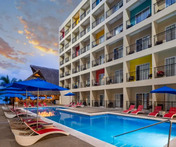 Decameron Isla Coral, Ramada All Inclusive Decameron La Marina, Ramada All Inclusive Rincón de Guayabitos Decameron Isla Coral, Ramada All Inclusive Decameron La Marina, Ramada All Inclusive Rincón de Guayabitos