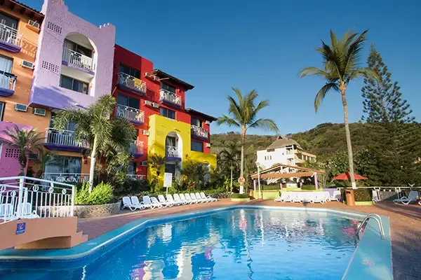 Piscina Decameron Los Cocos, Ramada All Inclusive Rincón de Guayabitos Piscina Decameron Los Cocos, Ramada All Inclusive Rincón de Guayabitos
