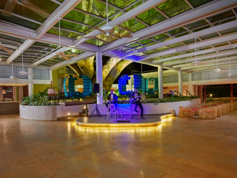 Interiores Grand Decameron Panamá, A Trademark All Inclusive Farallón Interiores Grand Decameron Panamá, A Trademark All Inclusive Farallón