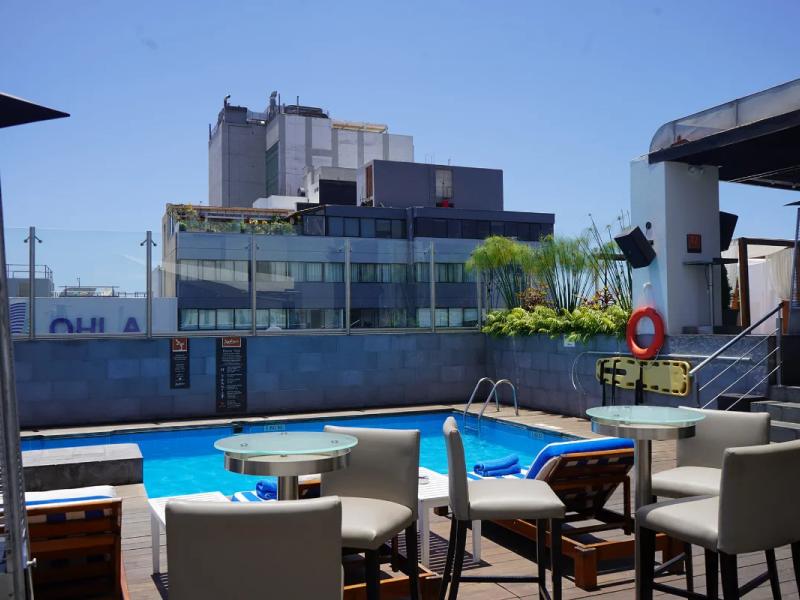 Piscina Radisson Hotel Decapolis Miraflores Piscina Radisson Hotel Decapolis Miraflores