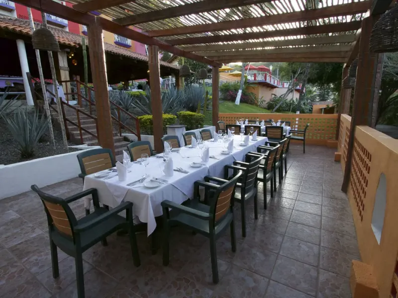 Restaurante Decameron Los Cocos, Ramada All Inclusive Rincón de Guayabitos Restaurante Decameron Los Cocos, Ramada All Inclusive Rincón de Guayabitos