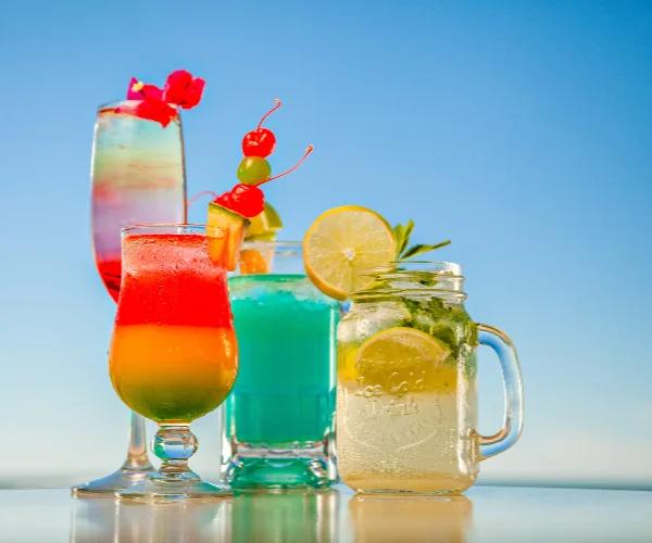 Bar La Iguana / Pelícanos – Sabor y ritmo junto al mar Decameron Los Cocos, Ramada All Inclusive Rincón de Guayabitos Bar La Iguana / Pelícanos – Sabor y ritmo junto al mar Decameron Los Cocos, Ramada All Inclusive Rincón de Guayabitos