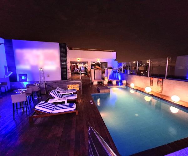 Souk Bar Radisson Hotel Decapolis Miraflores Souk Bar Radisson Hotel Decapolis Miraflores