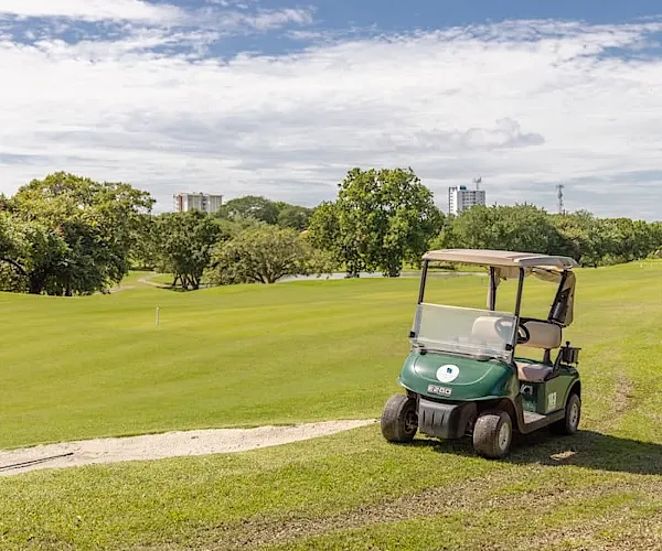 Jogue golfe com o Decameron Grand Decameron Panama, A Trademark All Inclusive Farallón Jogue golfe com o Decameron Grand Decameron Panama, A Trademark All Inclusive Farallón