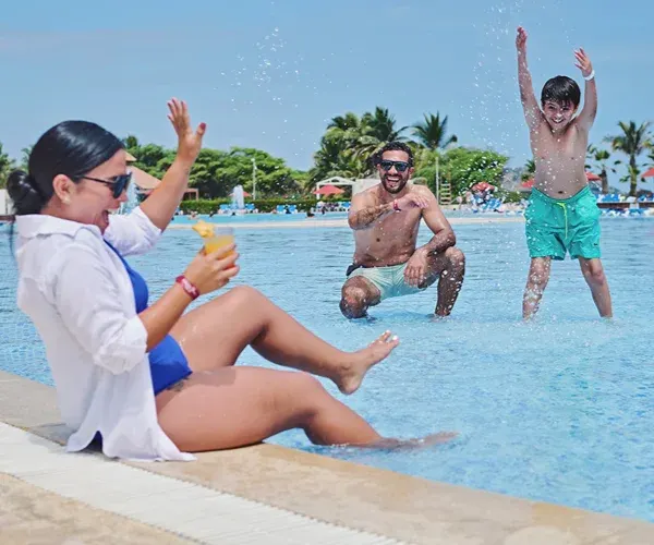 Soak up the sun between pools and beach Royal Decameron Punta Sal Tumbes Soak up the sun between pools and beach Royal Decameron Punta Sal Tumbes