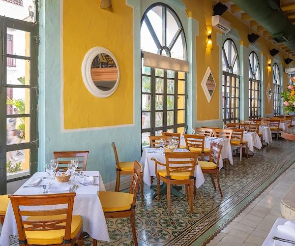 Restaurante San Pedro ($) Apartahotel Boutique San Pedro Cartagena Restaurante San Pedro ($) Apartahotel Boutique San Pedro Cartagena