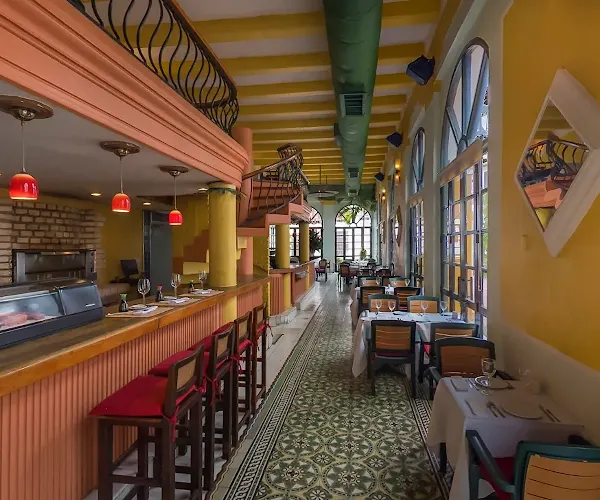 San Pedro Restaurant ($) Apartahotel Boutique San Pedro Cartagena San Pedro Restaurant ($) Apartahotel Boutique San Pedro Cartagena