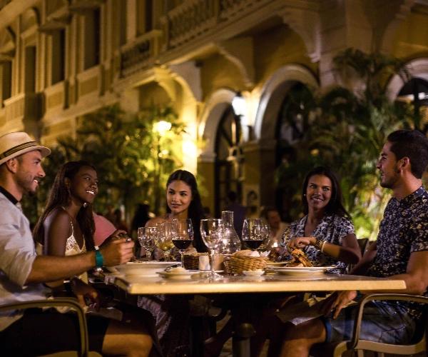 Cena en el Restaurante Cafe San Pedro Decameron Cartagena Cena en el Restaurante Cafe San Pedro Decameron Cartagena